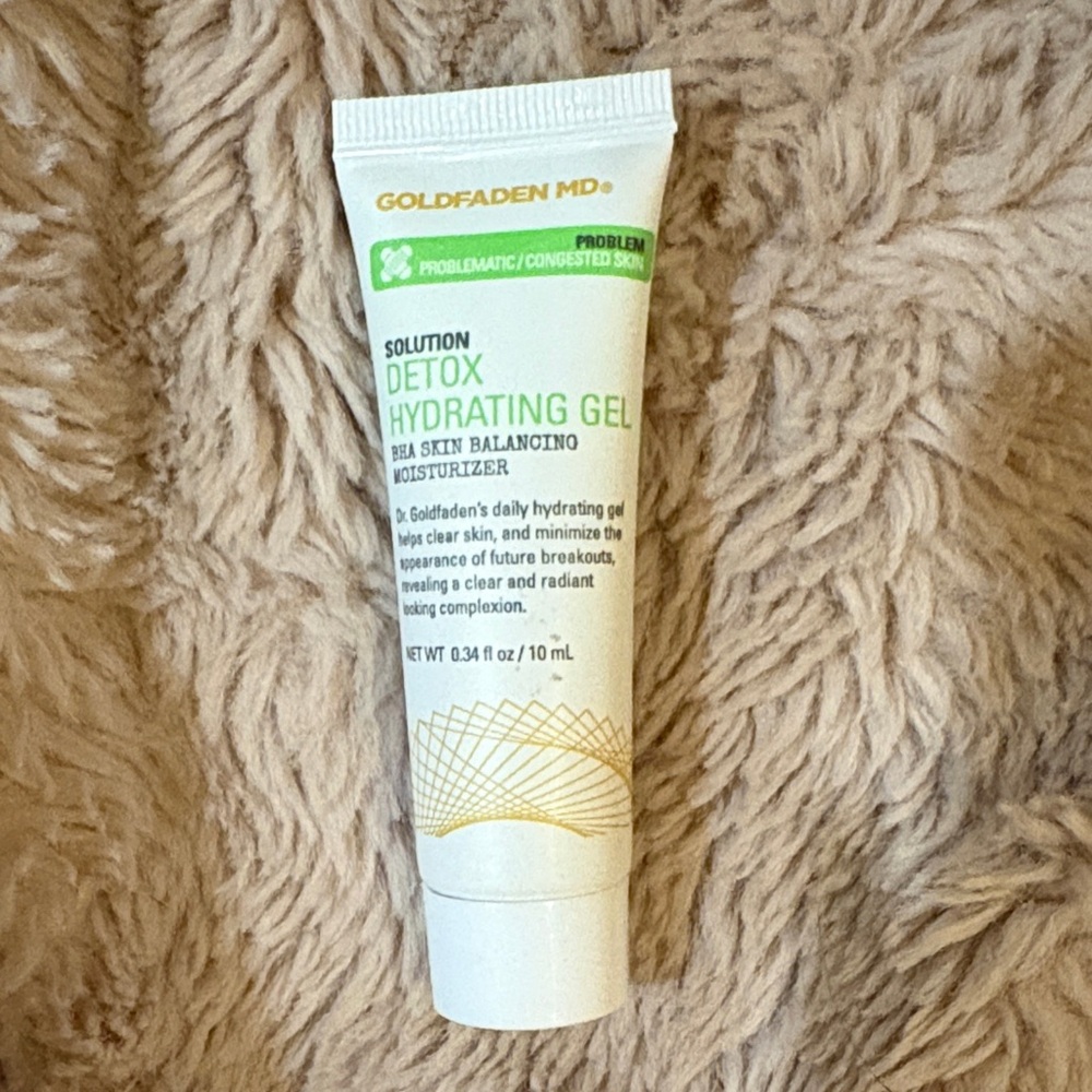 Goldfaden MD Solution Detox Hydrating Gel - Green and White